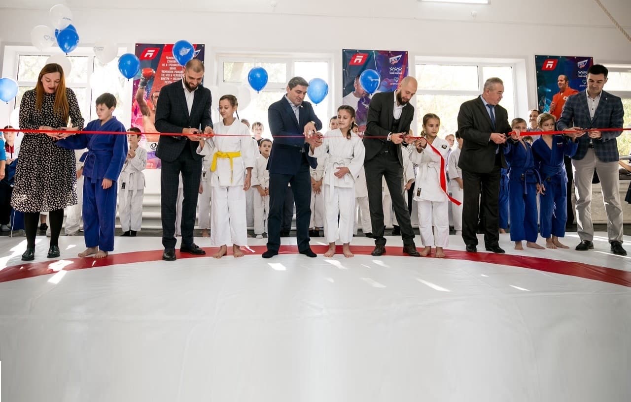 ПРОИЗВОДСТВЕННАЯ КОМПАНИЯ 'РИНО СПОРТ'